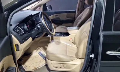 Kia Canival 2017, 141112 км, за 9900000 KRW - фото 12