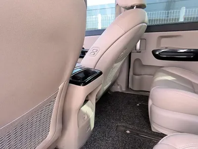 Kia Canival 2019, 75408 км, за 15500000 KRW - фото 15