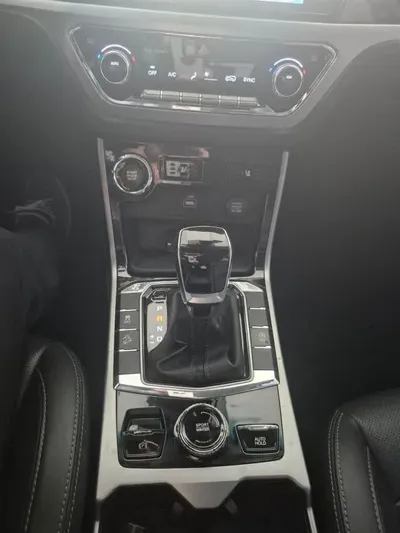 KG_Mobility_Ssangyong KORANDO 2019, 102163 км, за 12300000 KRW - фото 13