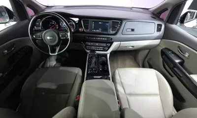 Kia Canival 2017, 156449 км, за 10200000 KRW - фото 7