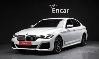 BMW 5-Series · 2022 год