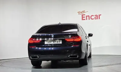 BMW 7-Series 2018, 117564 км, за 31990000 KRW