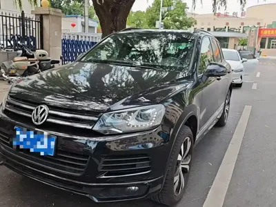 Volkswagen Touareg · 2014 год