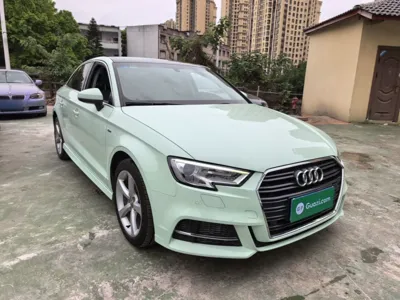 Audi A3 2017, 82200 км, за 73972.84 CNY