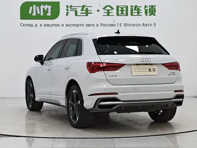 Audi Q3 2022, 43000 км, за 169000 CNY