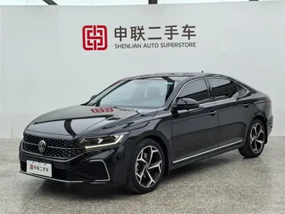 Volkswagen Passat · 2023 год