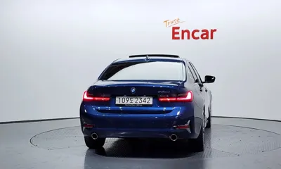 BMW 3-Series 2021, 68680 км, за 26400000 KRW