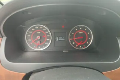 SAIC MAXUS G10 2015, 142800 км, за 44946.73 CNY - фото 8