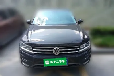 Volkswagen Tiguan L 2017, 133400 км, за 68380 CNY