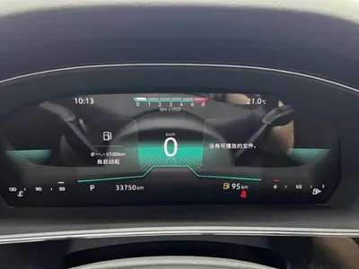 Volkswagen Passat 2023, 33000 км, за 139800 CNY - фото 12