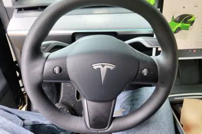 Tesla Model Y 2024, 72700 км, за 220299.25 CNY - фото 7