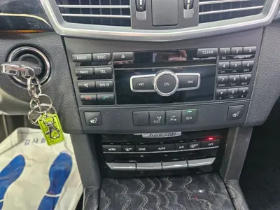 Mercedes-Benz E-Class 2013, 109208 км, за 9300000 KRW - фото 10