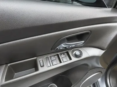 ChevroletGMDaewoo Cruze 2016, 120055 км, за 2500000 KRW - фото 10