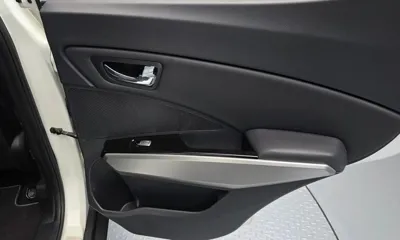 KG_Mobility_Ssangyong TIBOLI 2016, 98797 км, за 8500000 KRW - фото 25