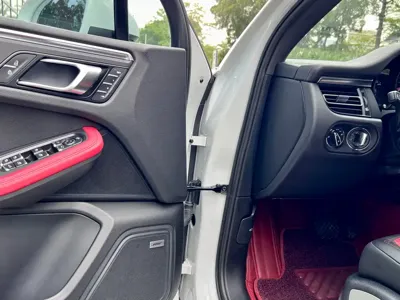 Porsche Macan 2021, 30000 км, за 245000 CNY - фото 11