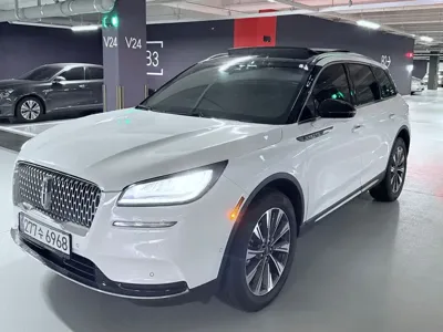 Lincoln Corsair · 2022 год