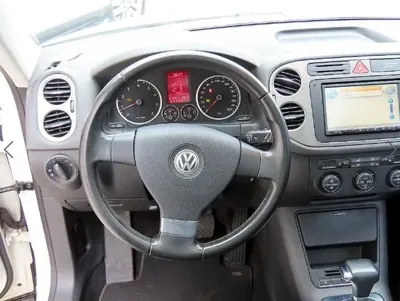 Volkswagen Tiguan 2008, 61442 км, за 3890000 KRW - фото 8