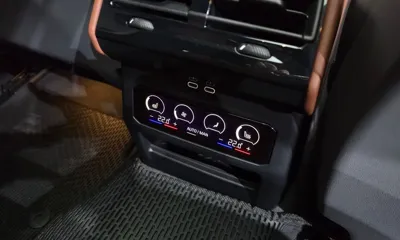 BMW i5 2024, 56827 км, за 62900000 KRW - фото 33