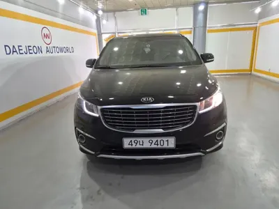 Kia Canival · 2016 год