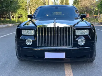 Rolls-Royce Phantom · 2004 год