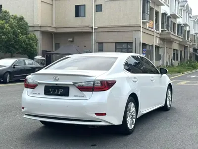 Lexus ES 2017, 87000 км, за 106800 CNY - фото 8