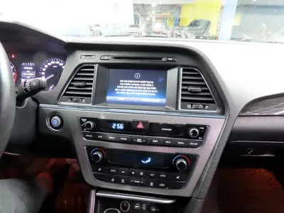 Hyundai Sonata 2015, 118062 км, за 6000000 KRW - фото 12