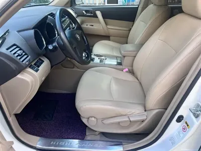 Toyota Highlander 2013, 140000 км, за 43800 CNY - фото 9