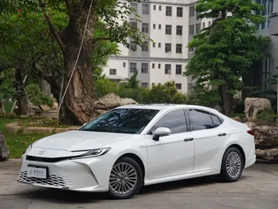 Toyota Camry 2024, 24000 км, за 126800 CNY - фото 2