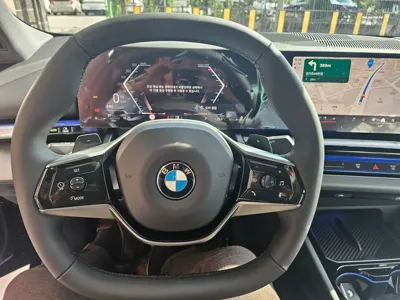 BMW 5-Series 2025, 7377 км, за 41300000 KRW - фото 6
