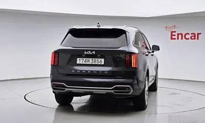 Kia Sorento 2022, 122299 км, за 99990000 KRW