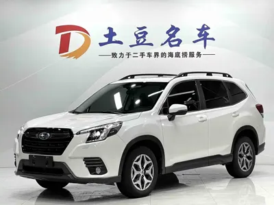 Subaru Forester 2022, 29000 км, за 208800 CNY - фото 1