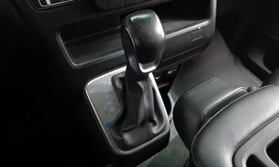 Hyundai Staria 2022, 63773 км, за 24000000 KRW - фото 9