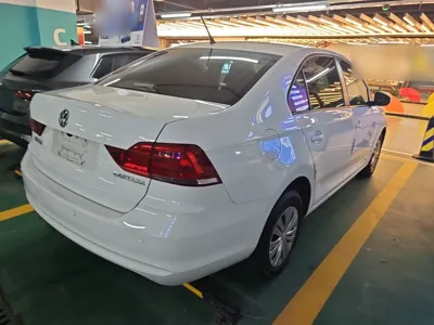Volkswagen Santana 2019, 35300 км, за 48143.22 CNY - фото 6