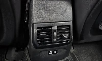 BMW 1-Series 2024, 13497 км, за 27700000 KRW - фото 33
