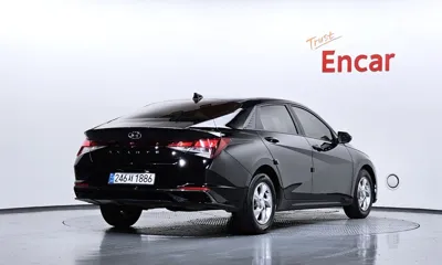Hyundai Avante 2021, 42205 км, за 15400000 KRW