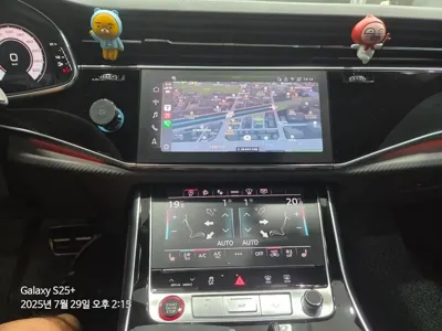 Audi RSQ8 2025, 15000 км, за 156670000 KRW - фото 11