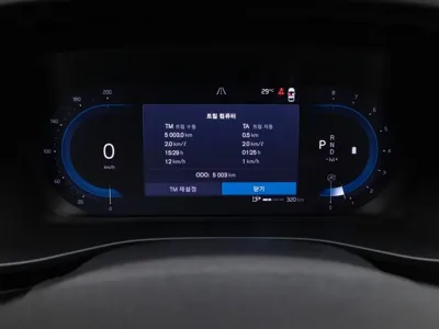Volvo XC40 2025, 5001 км, за 43000000 KRW - фото 8