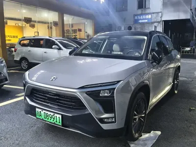 Nio ES8 · 2019 год