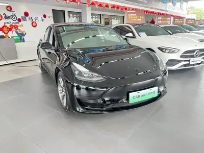 Tesla Model 3 2022, 32000 км, за 139800 CNY
