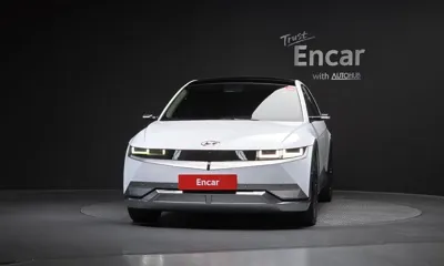 Hyundai Ioniq5 2023, 54369 км, за 37600000 KRW