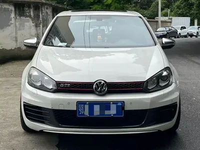 Volkswagen Golf GTI 2010, 130000 км, за 29800 CNY