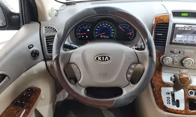 Kia Canival 2011, 79105 км, за 5800000 KRW - фото 13