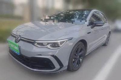 Volkswagen Golf · 2021 год