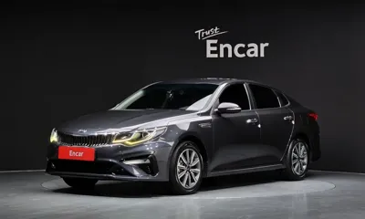 Kia K5 · 2019 год