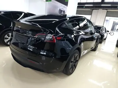 Tesla Model Y 2023, 74100 км, за 163400 CNY - фото 7