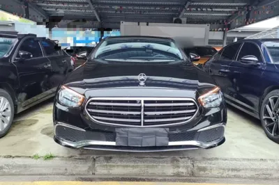 Mercedes-Benz E-Class 2022, 99900 км, за 259396.91 CNY