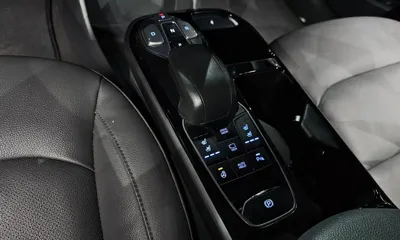 Hyundai Ioniq 2020, 76382 км, за 19000000 KRW - фото 11