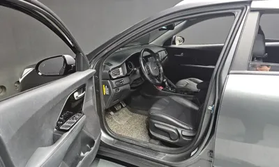 Kia Niro 2018, 102056 км, за 14000000 KRW - фото 10