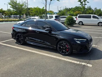Audi RS3 2023, 18100 км, за 35130000 KRW