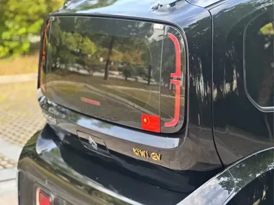 Baojun KiWi EV 2022, 105000 км, за 35800 CNY - фото 8
